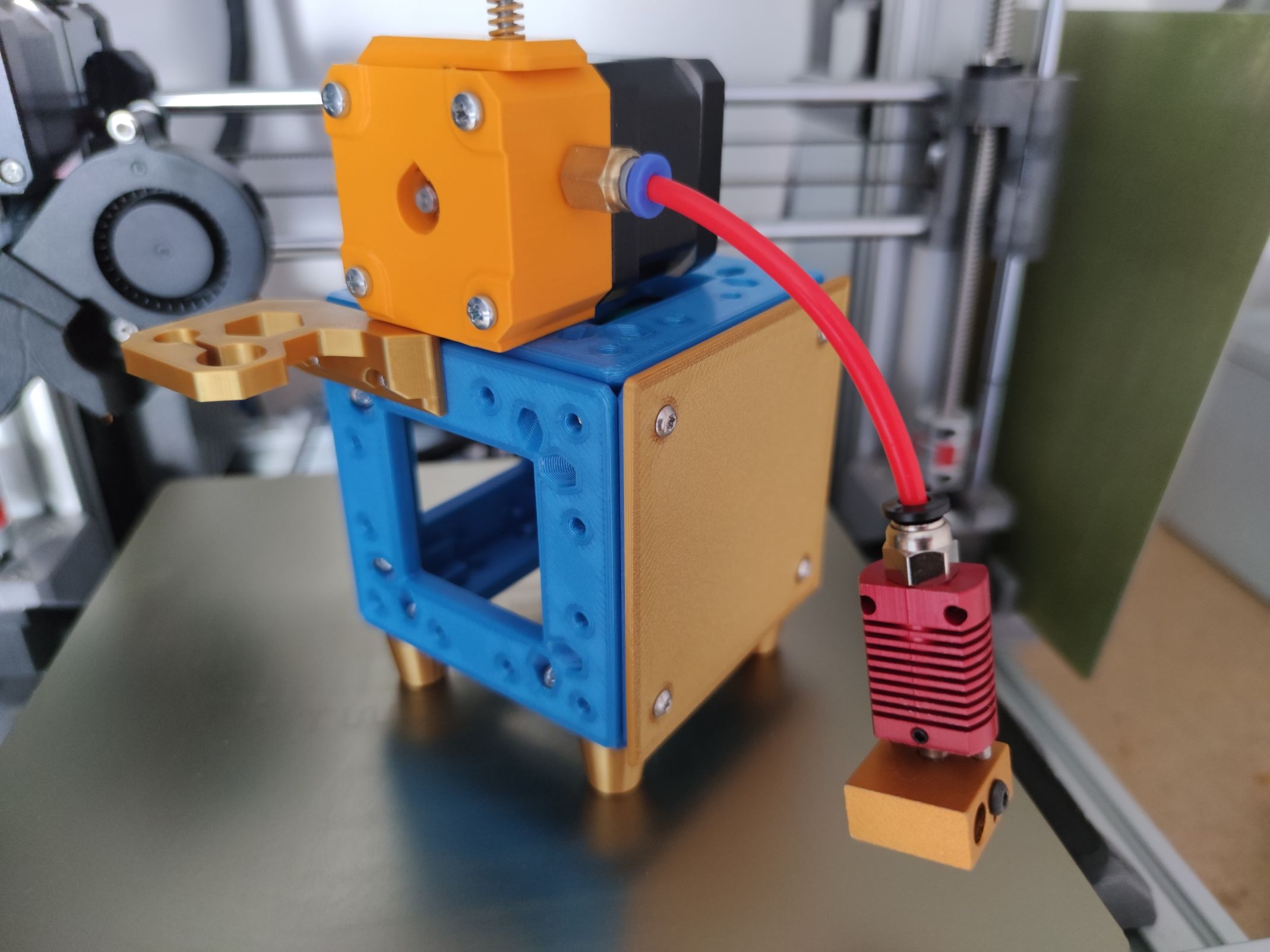 UM3DPF Universal Modular 3d printable Frame Generator By PistonPin